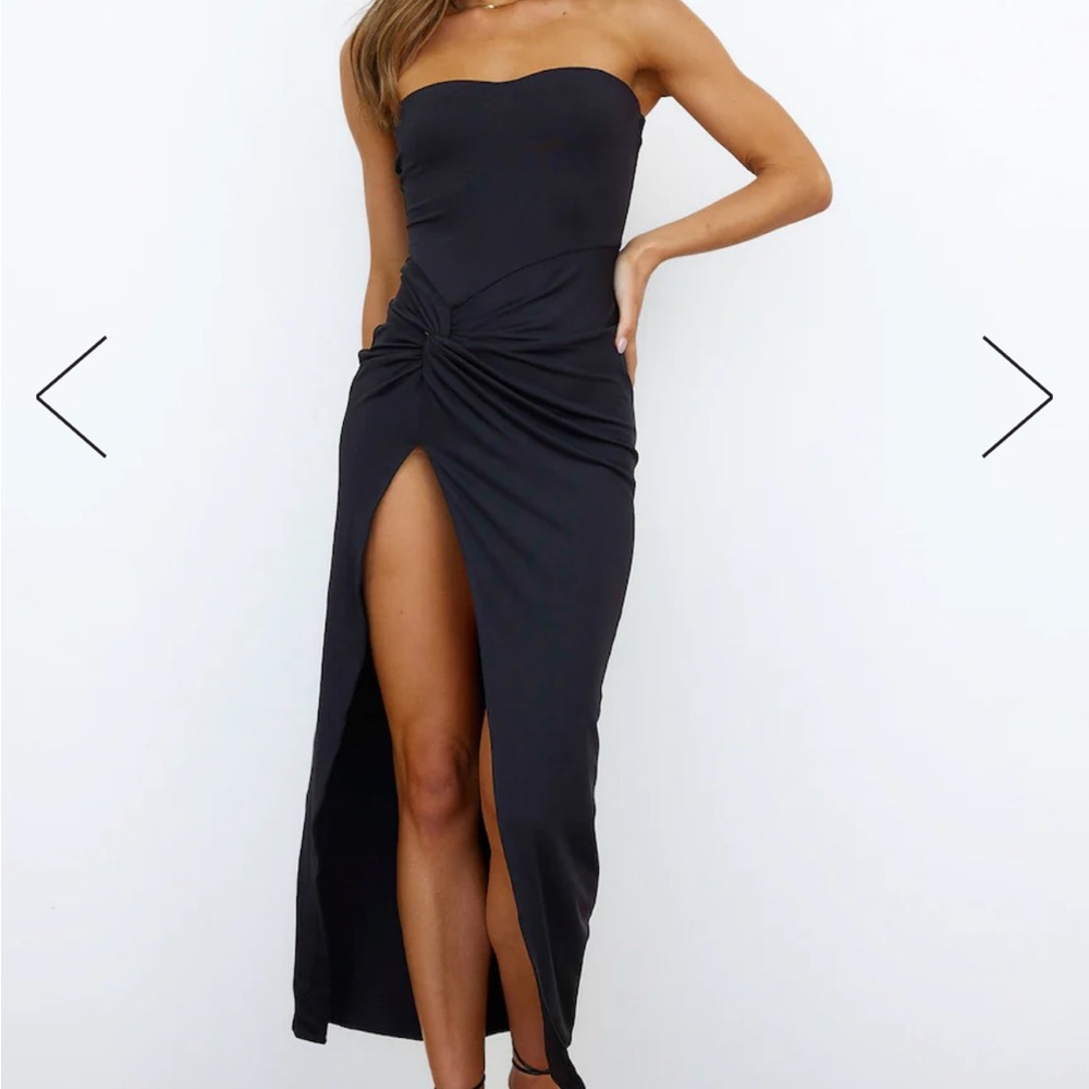 Black elegant strapless dress. Hello Molly New With Tags Size Small - Picture 2 of 7